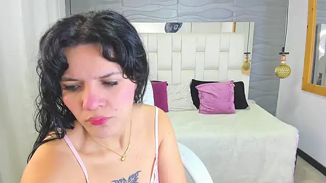 Lia  Kalifa online show from 07-02-26, 08:48