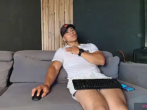 hetero sexxx online show from 06-04-26, 08:48