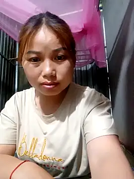 HoaHongXanh22 online show from 05-27-26, 08:33