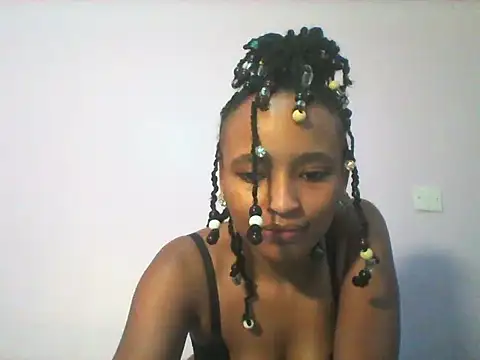 Badgalheloves online show from 06-23-26, 07:28