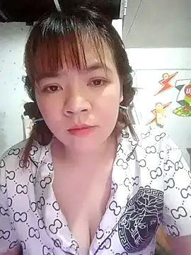 Loleml01 online show from 05-28-26, 04:54