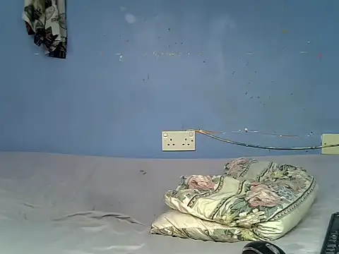 Glow drip online show from 06-11-26, 02:53