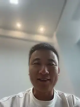xiaonizi online show from 08-08-26, 04:47