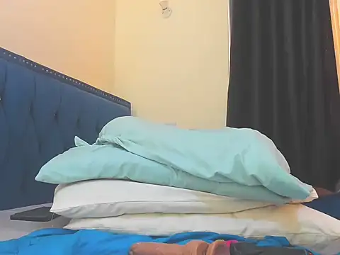 Miss Orgasm48 online show from 06-03-26, 05:43