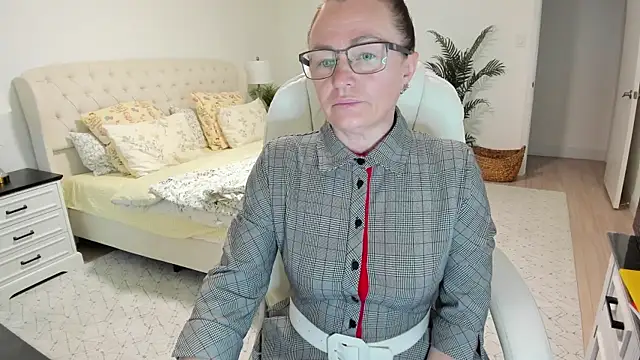 Snapshot of Vika73 chatting on 05-09-26, 11:37 Vika73 online show from 05-09-26, 11:37