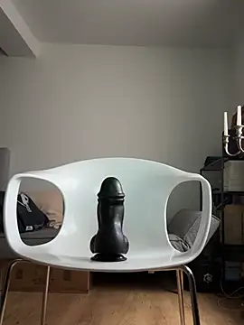 Pure pleasure85 online show from 06-17-26, 11:23
