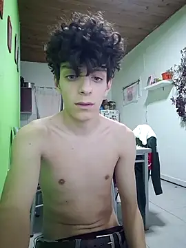 nogueraenzo10 online show from 05-25-26, 06:52