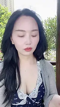 Snapshot of lylxili chatting on 06-29-26, 04:41 lylxili online show from 06-29-26, 04:41