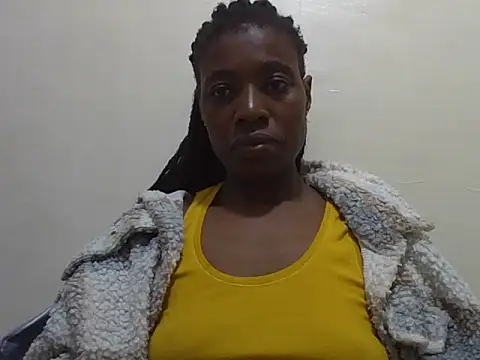 Snapshot of Eebony_Bubbly chatting on 05-31-26, 06:09 Eebony Bubbly online show from 05-31-26, 06:09