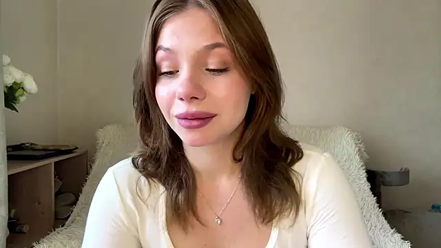 Lia be mine online show from 06-02-26, 08:05