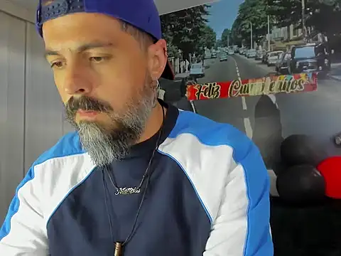 Snapshot of Miguel_angeel_ chatting on 05-22-26, 02:44 Miguel angeel online show from 05-22-26, 02:44