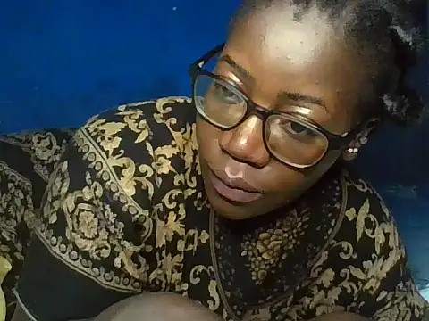 Snapshot of Night-doctor chatting on 05-31-26, 04:36 Night-doctor online show from 05-31-26, 04:36