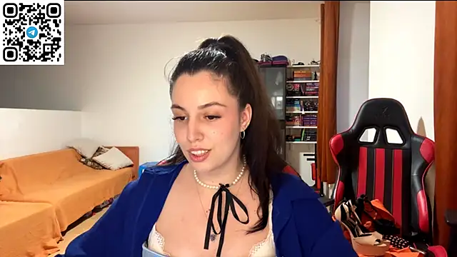 SweetFenomen67 online show from 06-15-26, 07:05