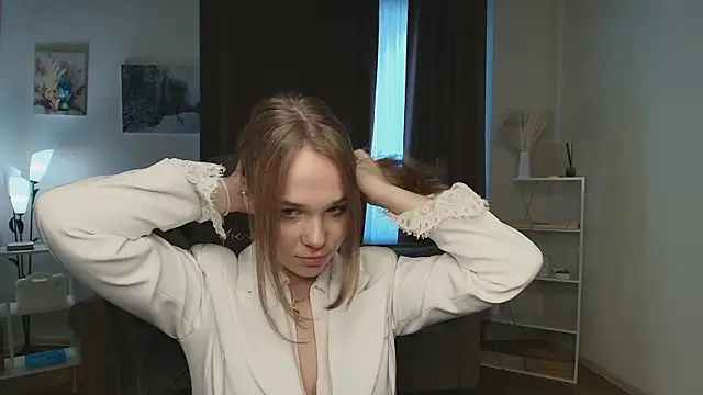 VetaIssacs online show from 05-19-26, 01:28