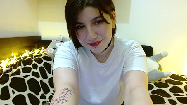 Oriana secret online show from 05-30-26, 08:11