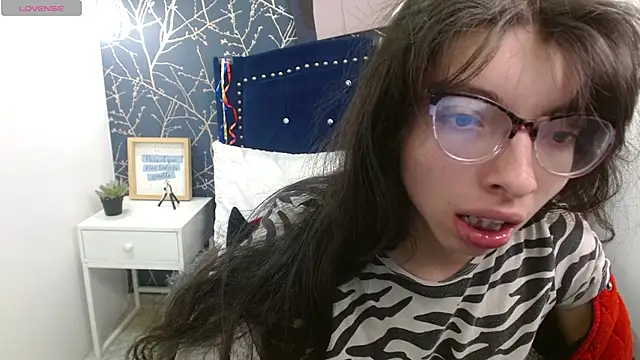 Allyshon  online show from 06-29-26, 12:05