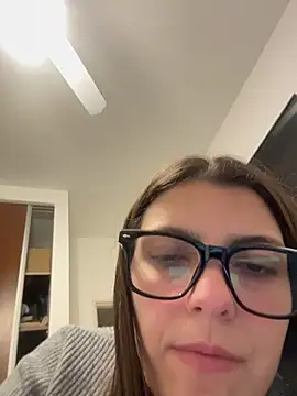 Snapshot of lilylovelesss chatting on 07-04-26, 01:45 lilylovelesss online show from 07-04-26, 01:45