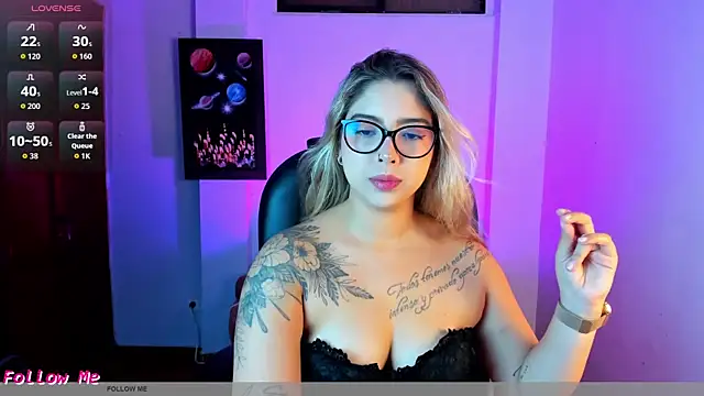 Snapshot of EvaGold_ chatting on 06-09-26, 11:27 EvaGold online show from 06-09-26, 11:27