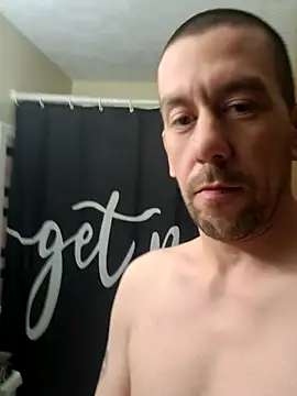 Snapshot of FrankGrimey chatting on 05-18-26, 11:43 FrankGrimey online show from 05-18-26, 11:43