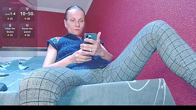 TorySoSweety online show from 03-22-25, 02:58