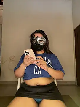 LioraWance online show from 06-21-26, 06:38