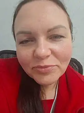 Snapshot of Meri_a chatting on 06-18-26, 06:57 Meri a online show from 06-18-26, 06:57