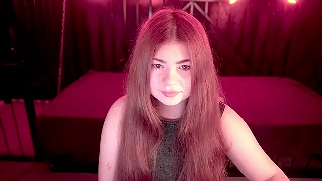 Snapshot of RosaAmour chatting on 06-15-26, 06:54 RosaAmour online show from 06-15-26, 06:54