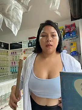 ISABELLA  LUNA online show from 07-09-26, 12:20