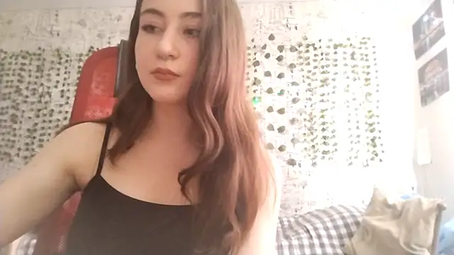 Snapshot of Pollykiss chatting on 06-16-26, 10:18 Pollykiss online show from 06-16-26, 10:18