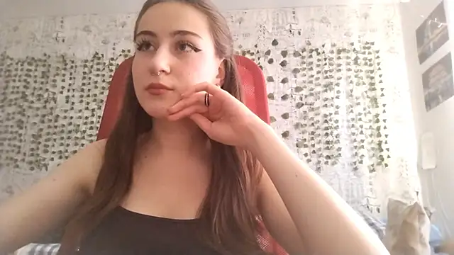 Snapshot of Pollykiss chatting on 06-29-26, 10:48 Pollykiss online show from 06-29-26, 10:48