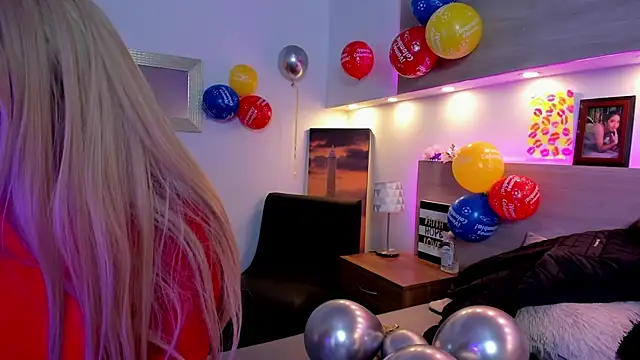 Nina-Mars online show from 06-24-26, 08:41