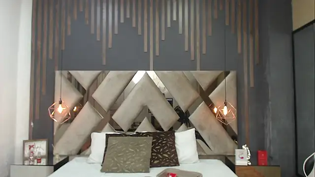 Snapshot of MartinaaFit chatting on 05-23-26, 11:47 MartinaaFit online show from 05-23-26, 11:47