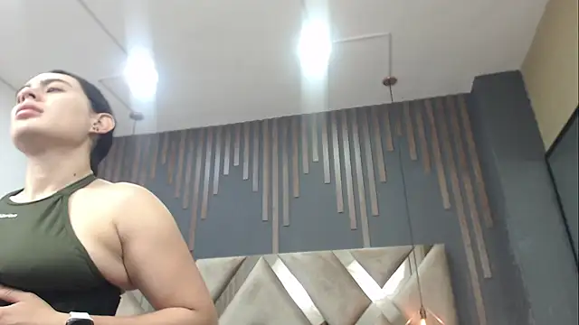 Snapshot of MartinaaFit chatting on 06-18-26, 11:58 MartinaaFit online show from 06-18-26, 11:58