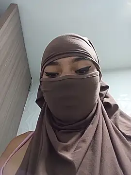 Samira 1 online show from 06-19-26, 08:23