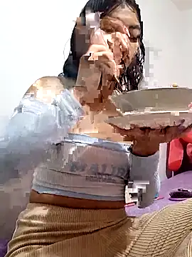 Snapshot of Perla-stone1 chatting on 06-03-26, 10:59 Perla-stone1 online show from 06-03-26, 10:59