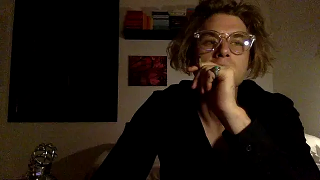 Snapshot of Sir_Jo chatting on 06-15-26, 10:23 Sir Jo online show from 06-15-26, 10:23