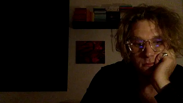 Snapshot of Sir_Jo chatting on 06-18-26, 09:08 Sir Jo online show from 06-18-26, 09:08