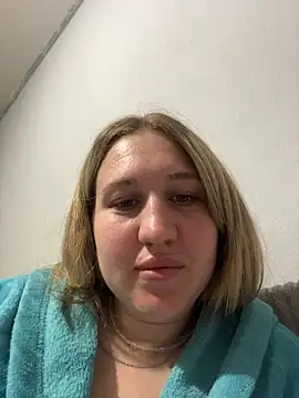 MarieHeartt online show from 05-27-26, 05:32