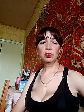 MilaSwan777 online show from 06-26-26, 08:52