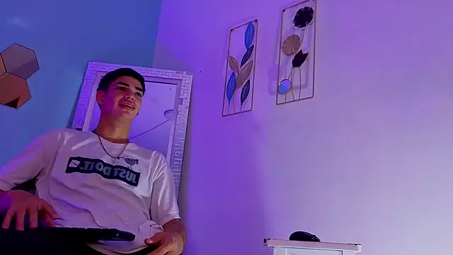 AxelSavage11 online show from 05-23-26, 01:04