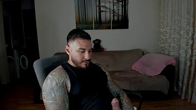 Gymdominus online show from 06-13-26, 08:29