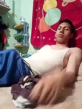 Twink0207 online show from 07-14-26, 12:24