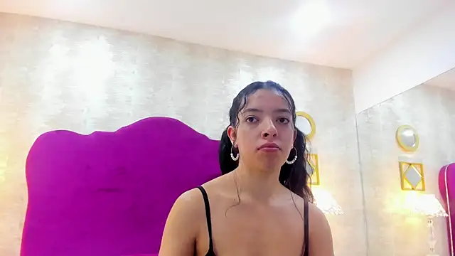 AlexaGill online show from 07-04-26, 11:49