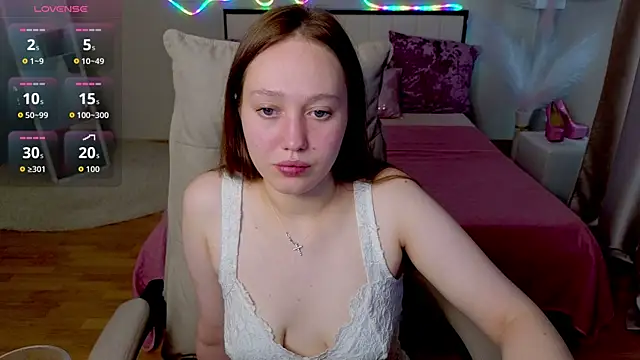 Snapshot of TinaShelton chatting on 06-10-26, 12:48 TinaShelton online show from 06-10-26, 12:48