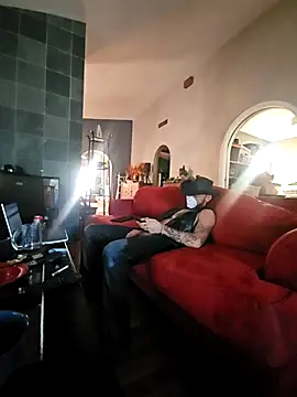 Snapshot of Clevername90 chatting on 10-01-25, 06:58 Clevername90 online show from 10-01-25, 06:58