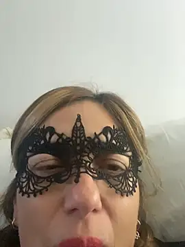 lulupiecitosamor online show from 06-26-26, 03:27