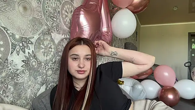 Snapshot of Cherryliveo chatting on 05-22-26, 05:36 Cherryliveo online show from 05-22-26, 05:36