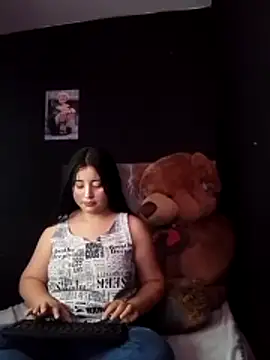 Andreynayoana 18 online show from 05-21-26, 07:43