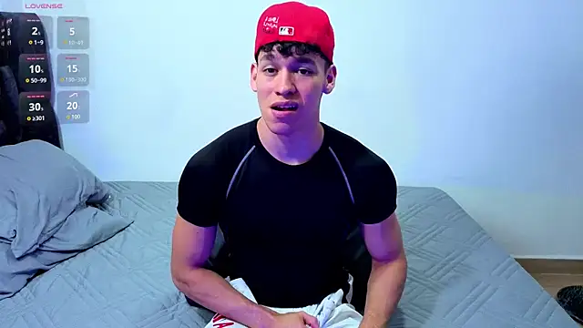 Luke Muscle online show from 07-09-26, 11:53