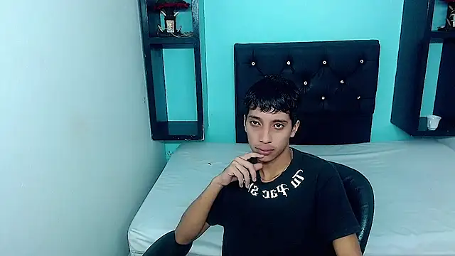 jl brayan12 online show from 06-16-26, 07:27